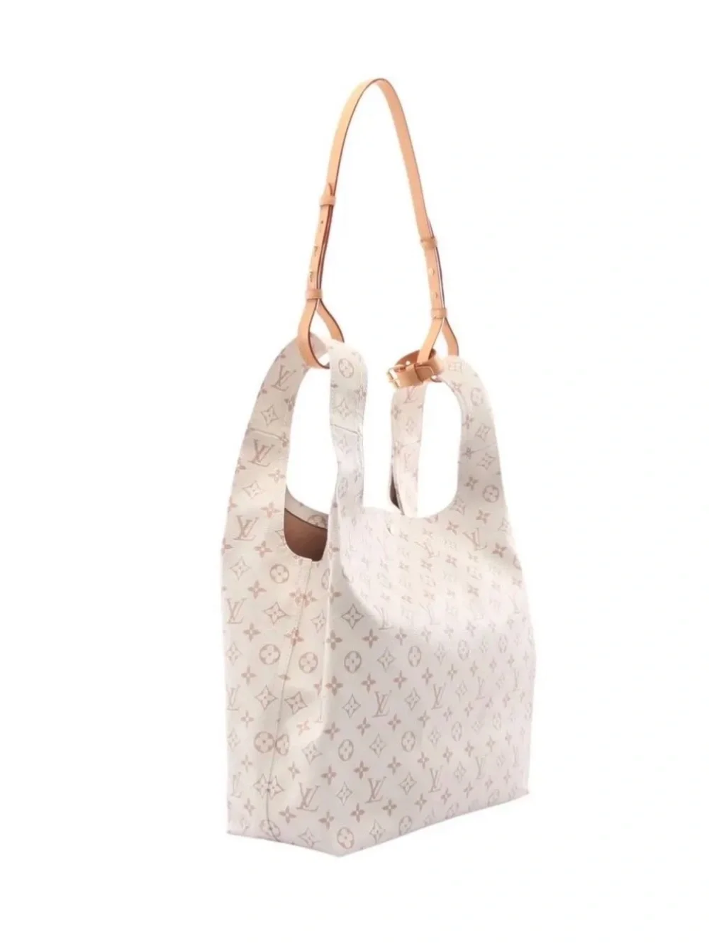Louis Vuitton GM Atlantis in dune color